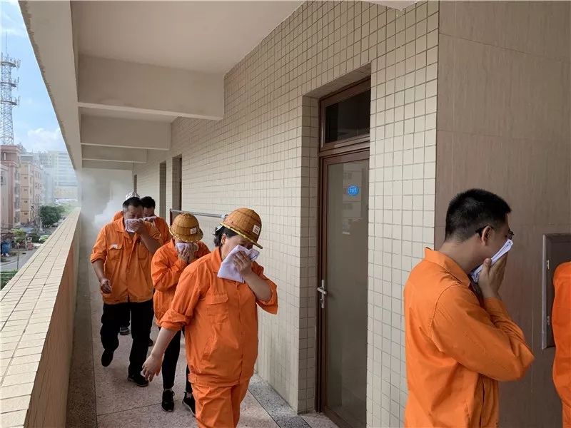 廣東隆玻科技集團舉行消防應急疏散及滅火演練